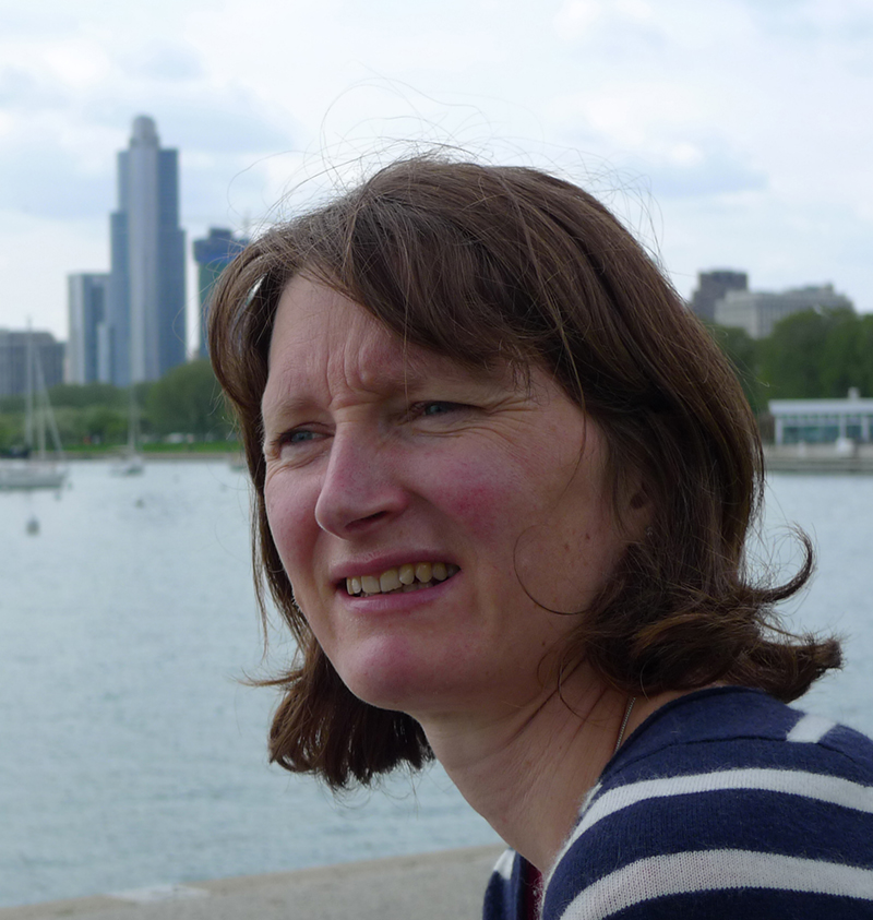 شارون هيرلي