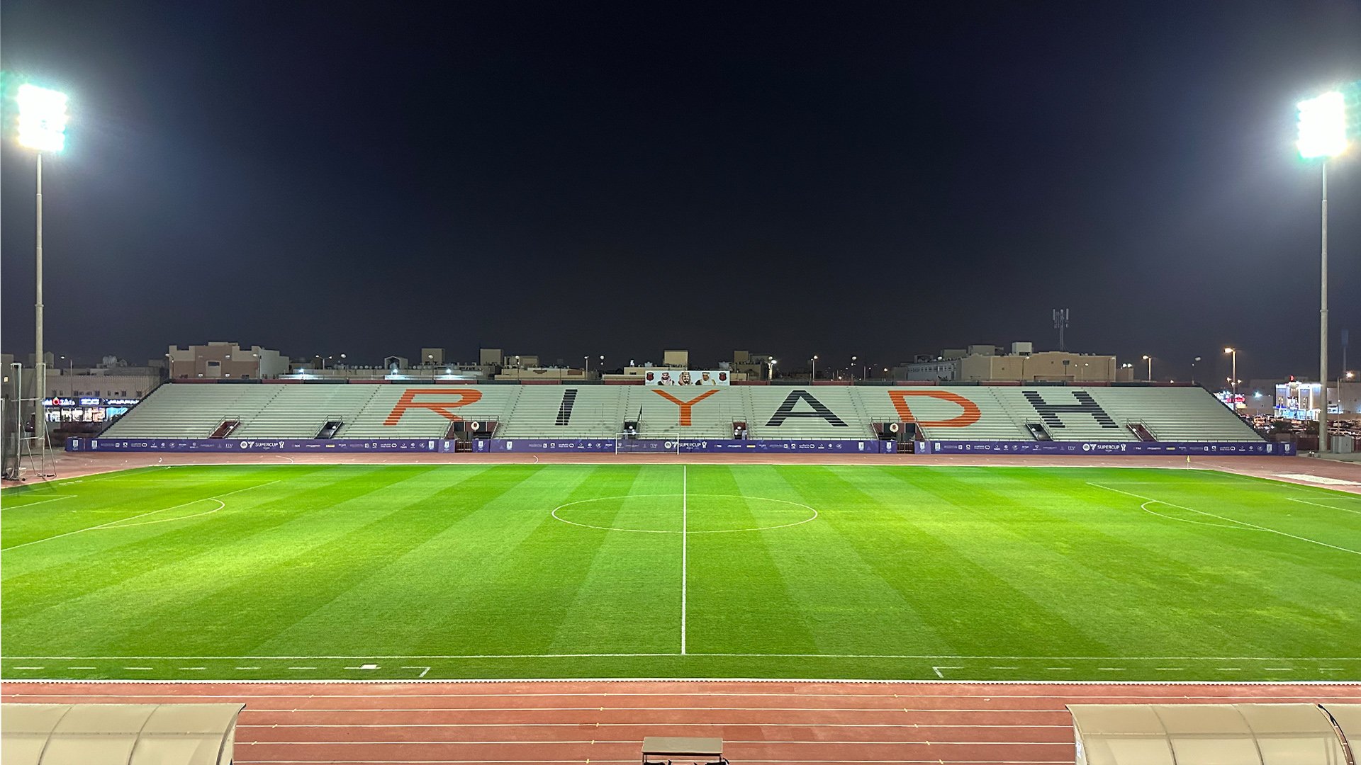 ملعب نادي الرياض