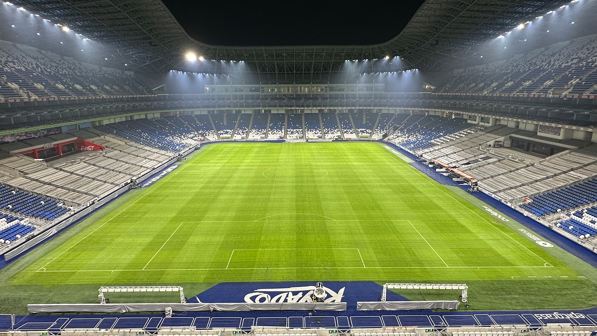 ملعب بي بي في إيه