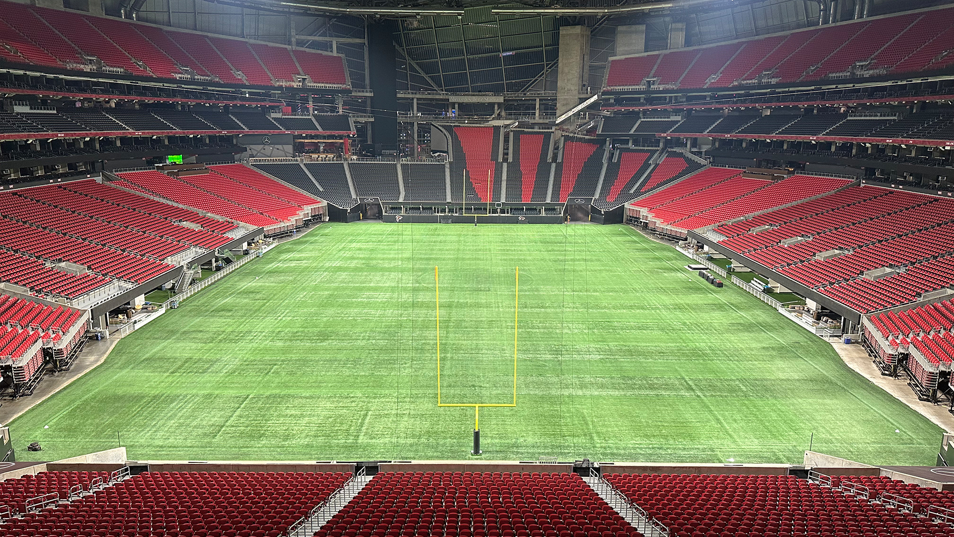 ملعب مرسيدس بنز