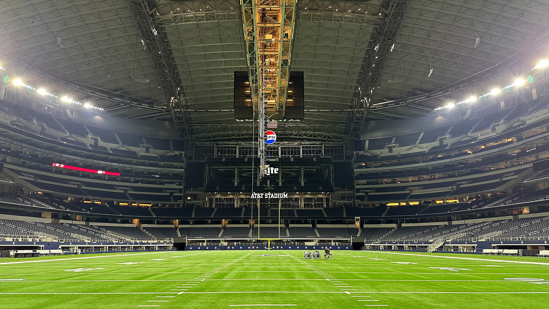 ملعب AT&T