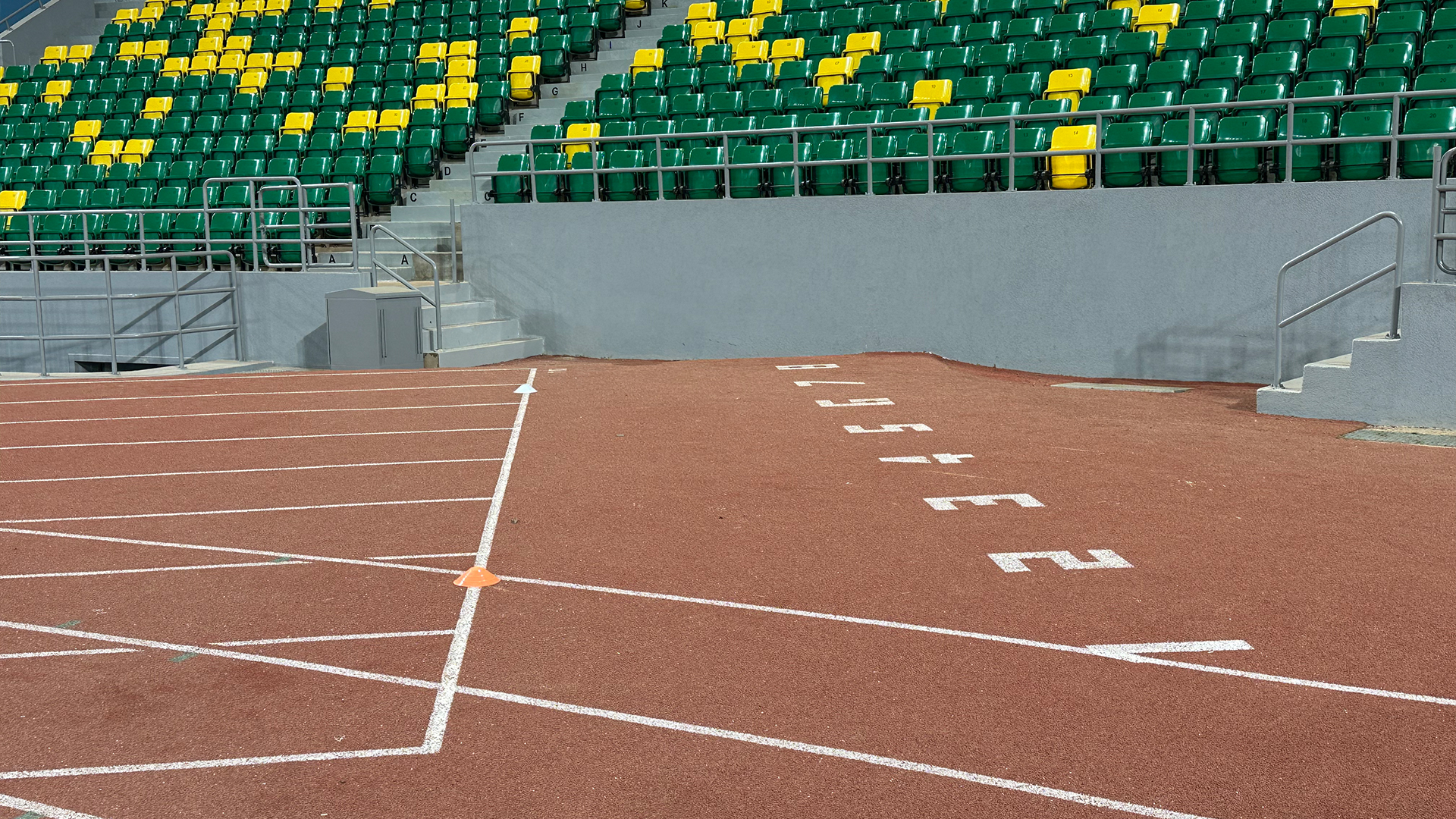 ملعب أماهورو